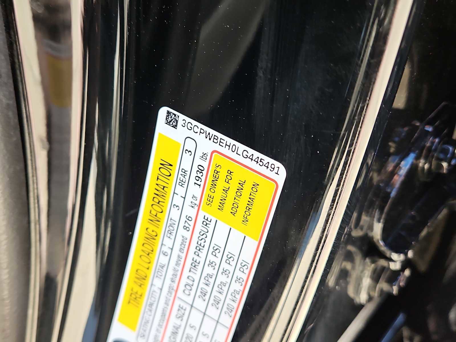 Used 2020 Chevrolet Silverado 1500 Custom w/ Custom Value Package image 25