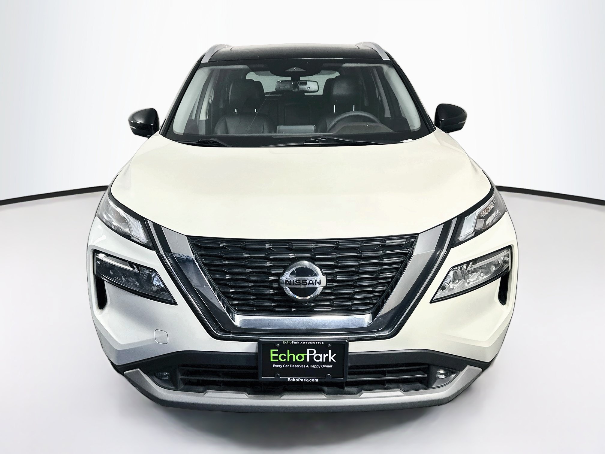 Used 2021 Nissan Rogue SL FWD image 2