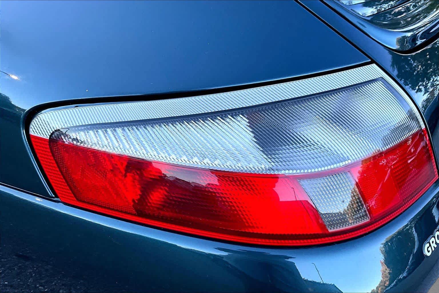 Used 2003 Porsche 911 Carrera RWD image 24