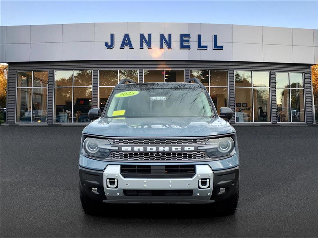 Used 2025 Ford Bronco Sport Badlands w/ Badlands Tech Package image 2