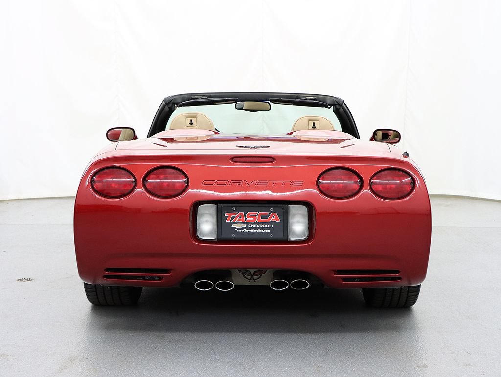 Used 2002 Chevrolet Corvette Convertible w/ Preferred Equipment Group2 RWD image 8