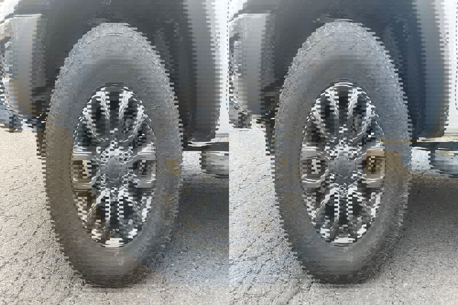 Used 2019 Ford Ranger XLT w/ Equipment Group 302A Luxury image 11