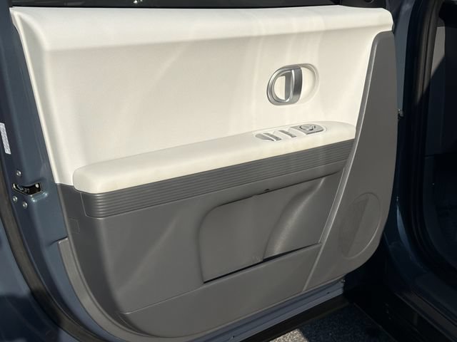 Certified 2024 Hyundai Ioniq 5 SEL RWD image 10