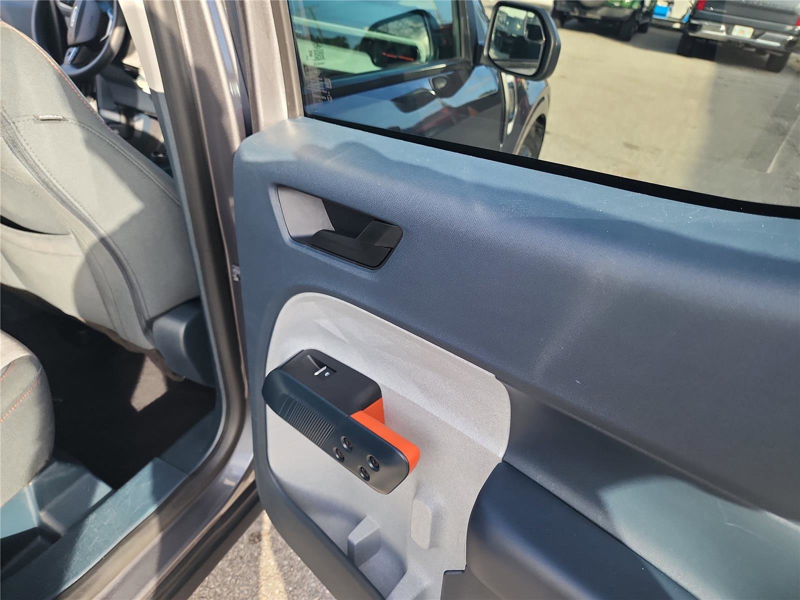 Used 2023 Ford Maverick XLT image 19