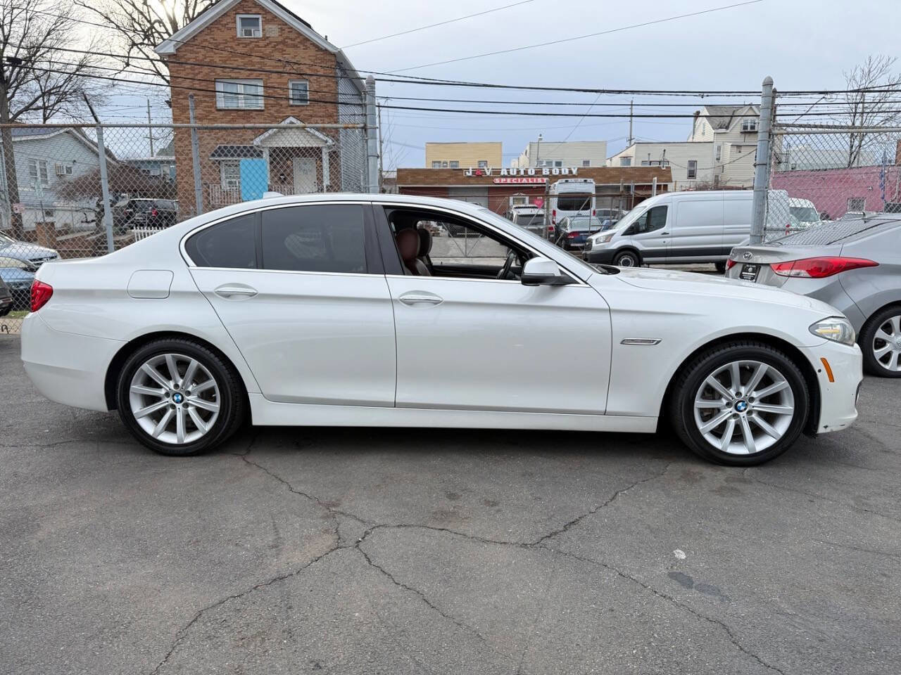 Used 2015 BMW 535i xDrive Sedan AWD/4WD image 7