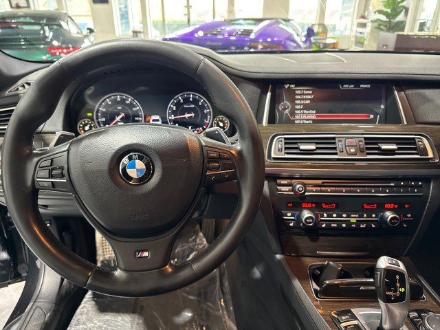 Used 2015 BMW 740Li image 45