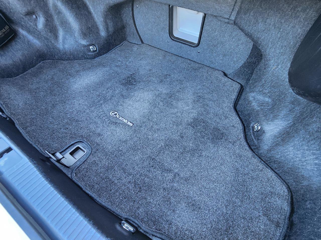 Used 2016 Lexus ES 350 w/ Luxury Package w/Wood Trim image 33