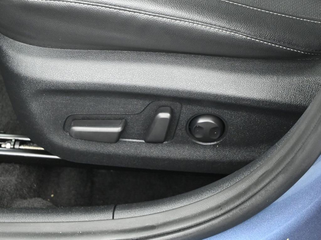 Used 2020 Kia Niro EX Premium image 10