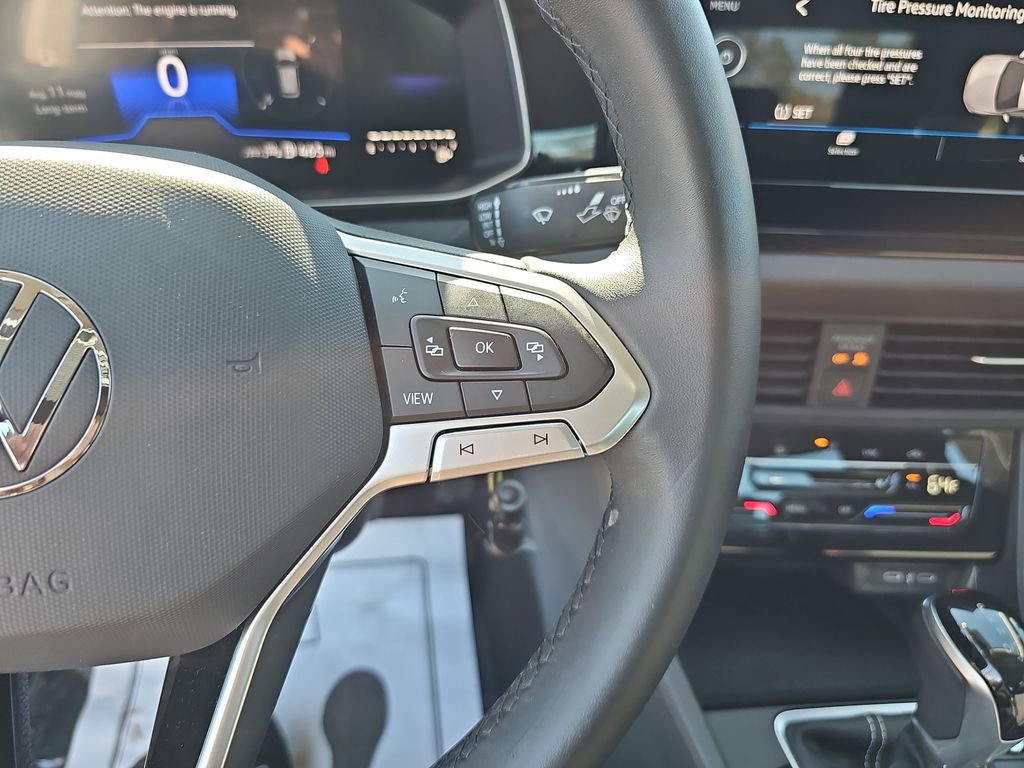 Used 2025 Volkswagen Jetta S image 22