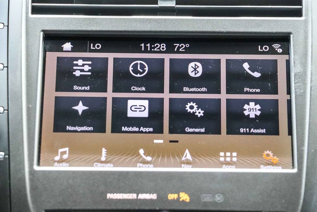 Used 2019 Lincoln MKC Reserve FWD image 18