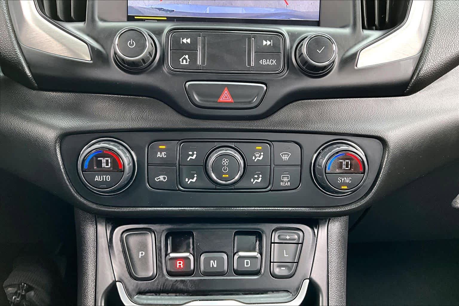 Used 2021 GMC Terrain SLT w/ Infotainment Package II image 34