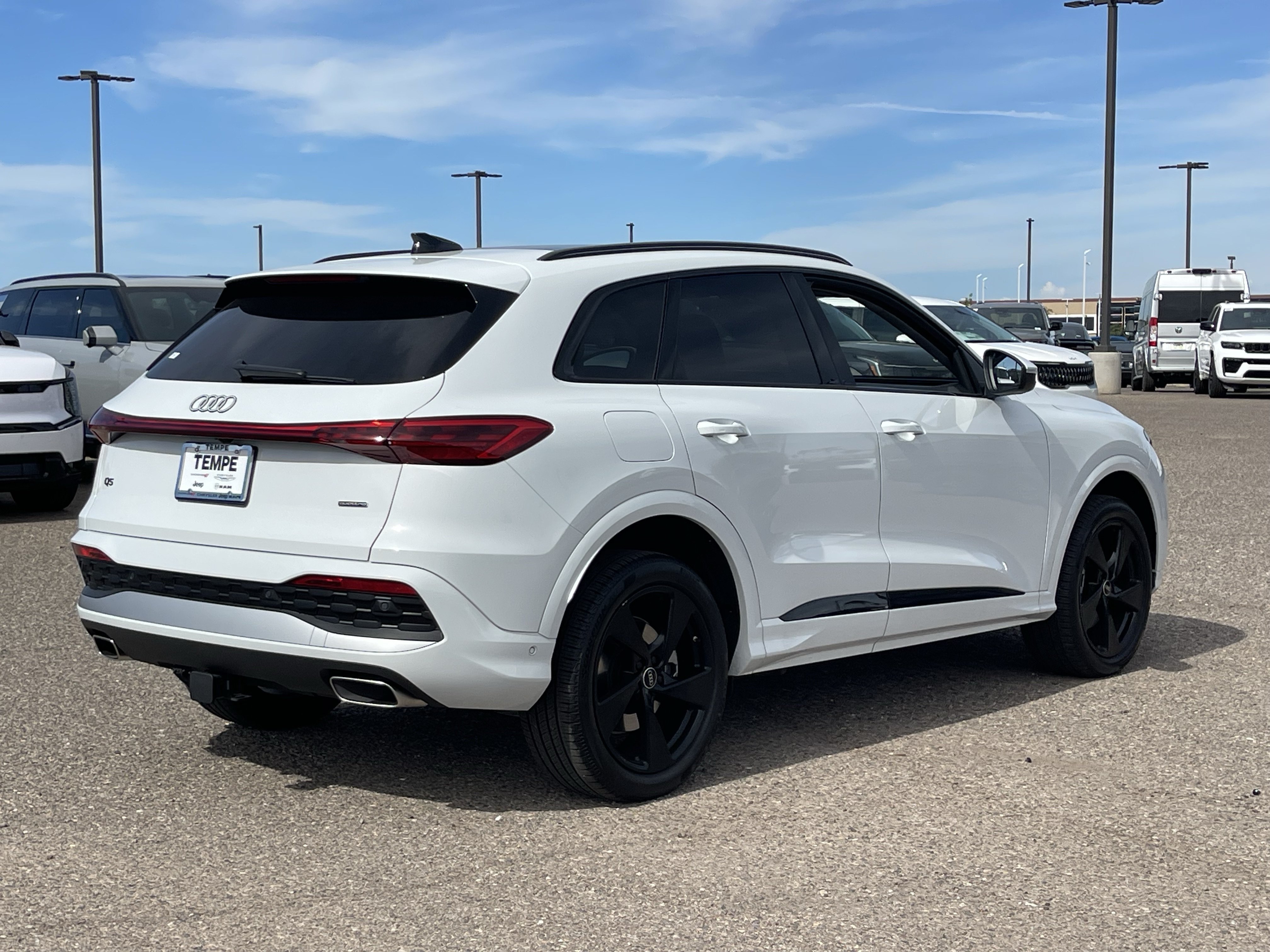 Used 2025 Audi Q5 Premium Plus AWD/4WD image 5