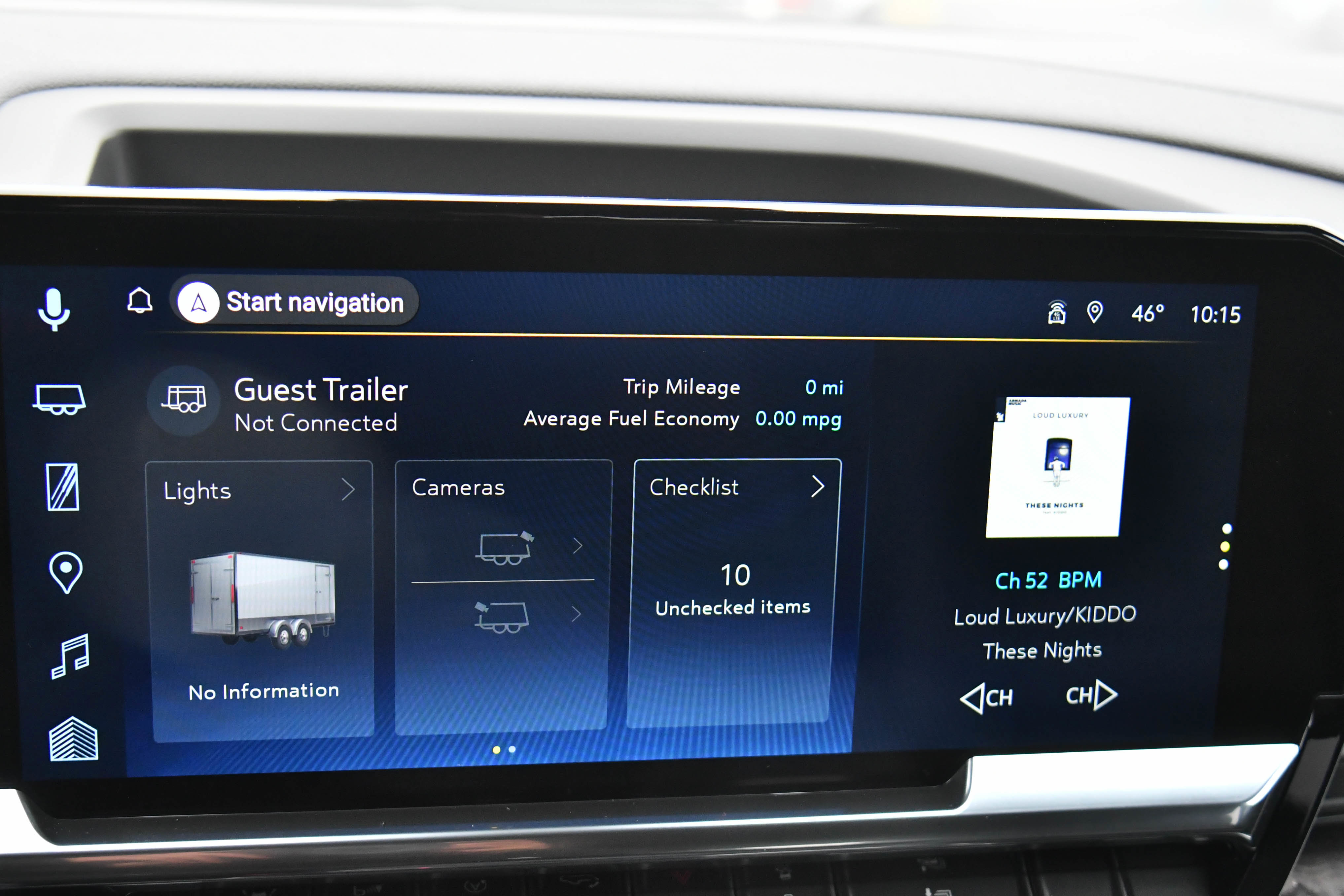 Used 2025 Chevrolet Silverado 1500 LTZ w/ Technology Package image 33