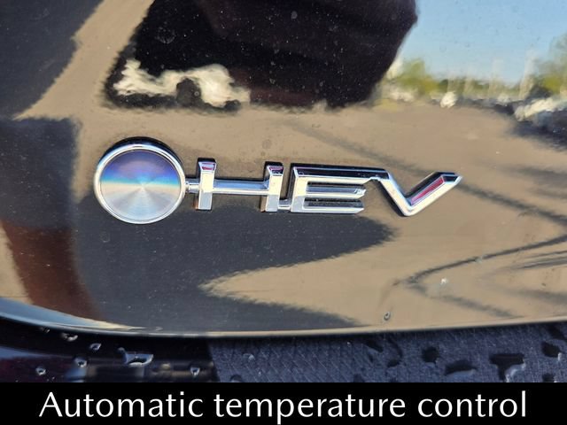 Used 2025 Toyota Camry XSE FWD image 14