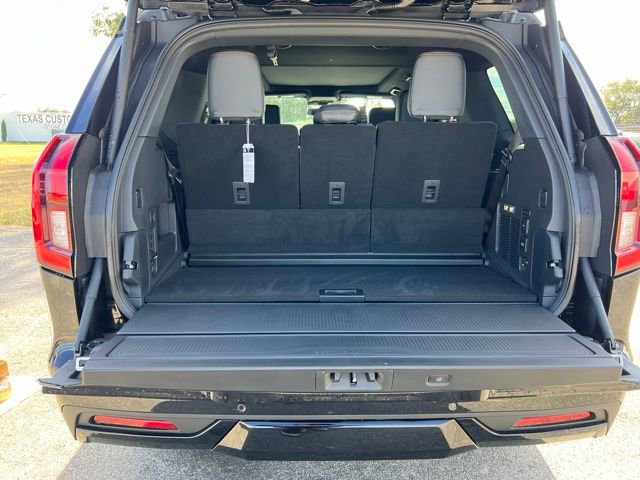 New 2025 Ford Expedition Tremor image 17