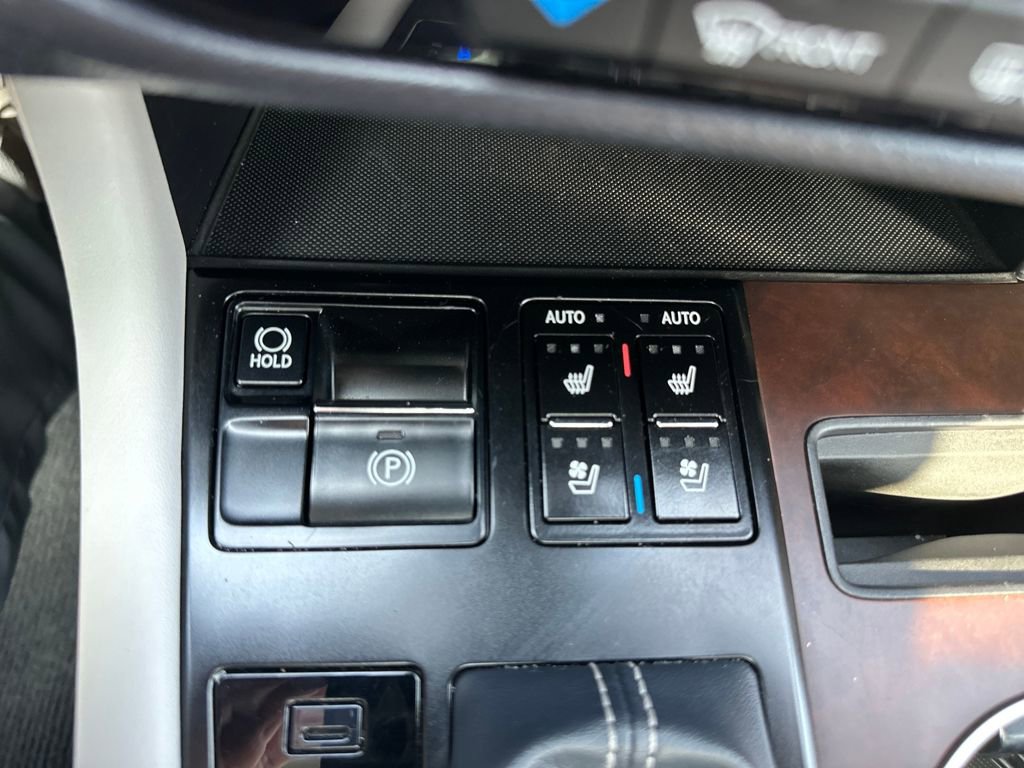 Used 2020 Lexus RX 450h AWD w/ Premium Package image 25