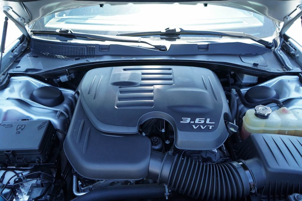 Used 2022 Dodge Charger SXT image 34