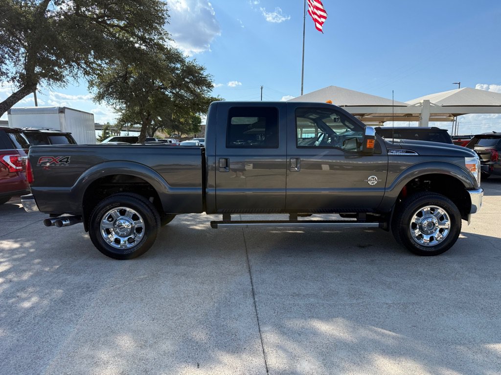 Used 2016 Ford F350 Lariat w/ Lariat Ultimate Package AWD/4WD image 8