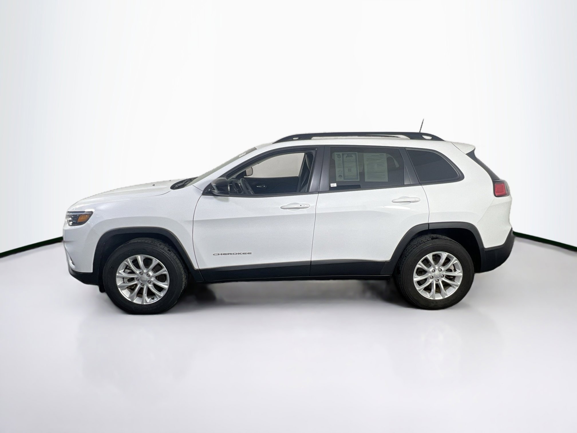 Used 2022 Jeep Cherokee Latitude Lux AWD/4WD image 8