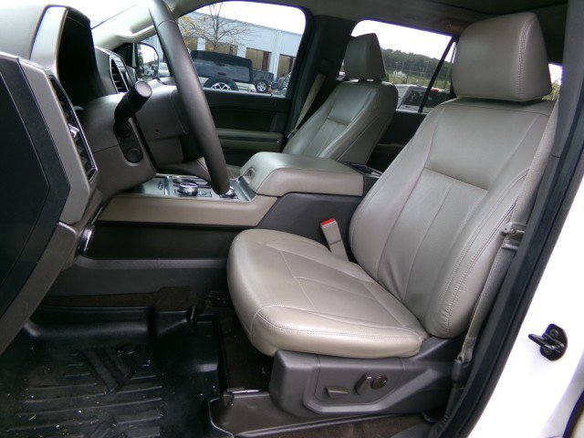 Used 2021 Ford Expedition XLT image 15