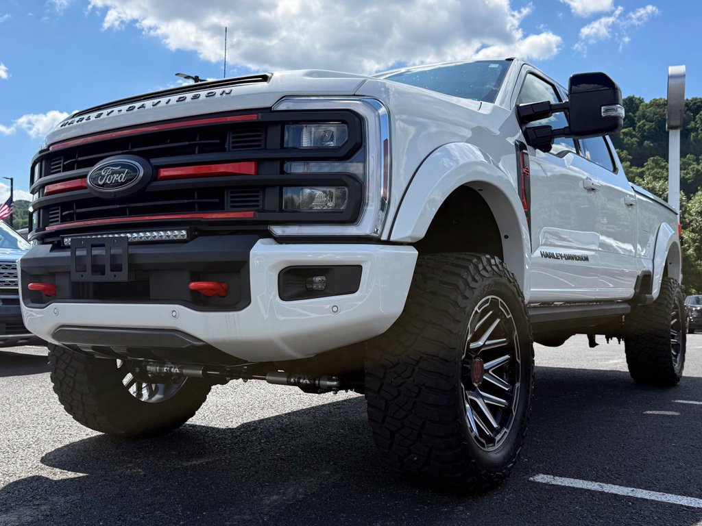 New 2026 Ford F250 Lariat w/ Black Appearance Package AWD/4WD image 38