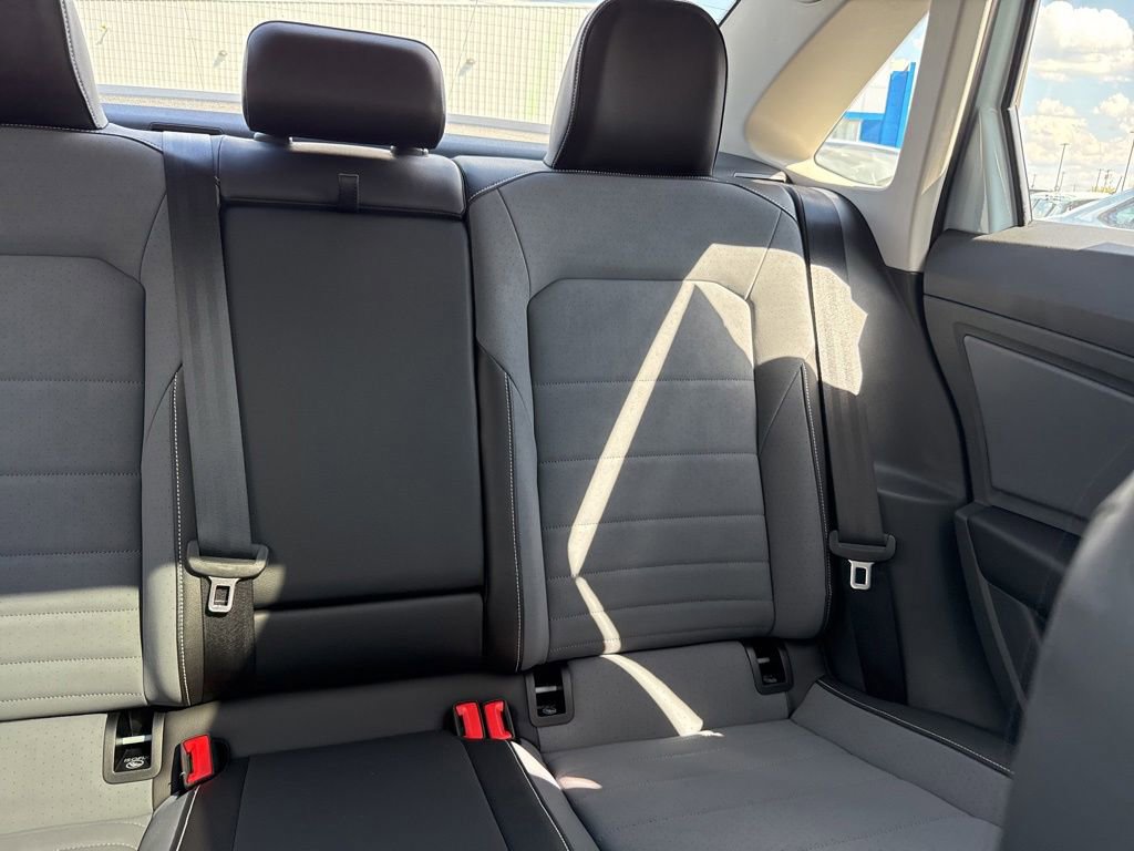 New 2026 Volkswagen Jetta SE FWD image 15