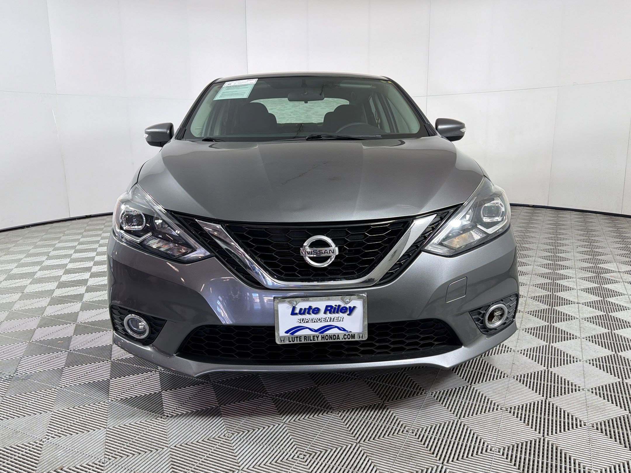 Used 2017 Nissan Sentra SR image 6
