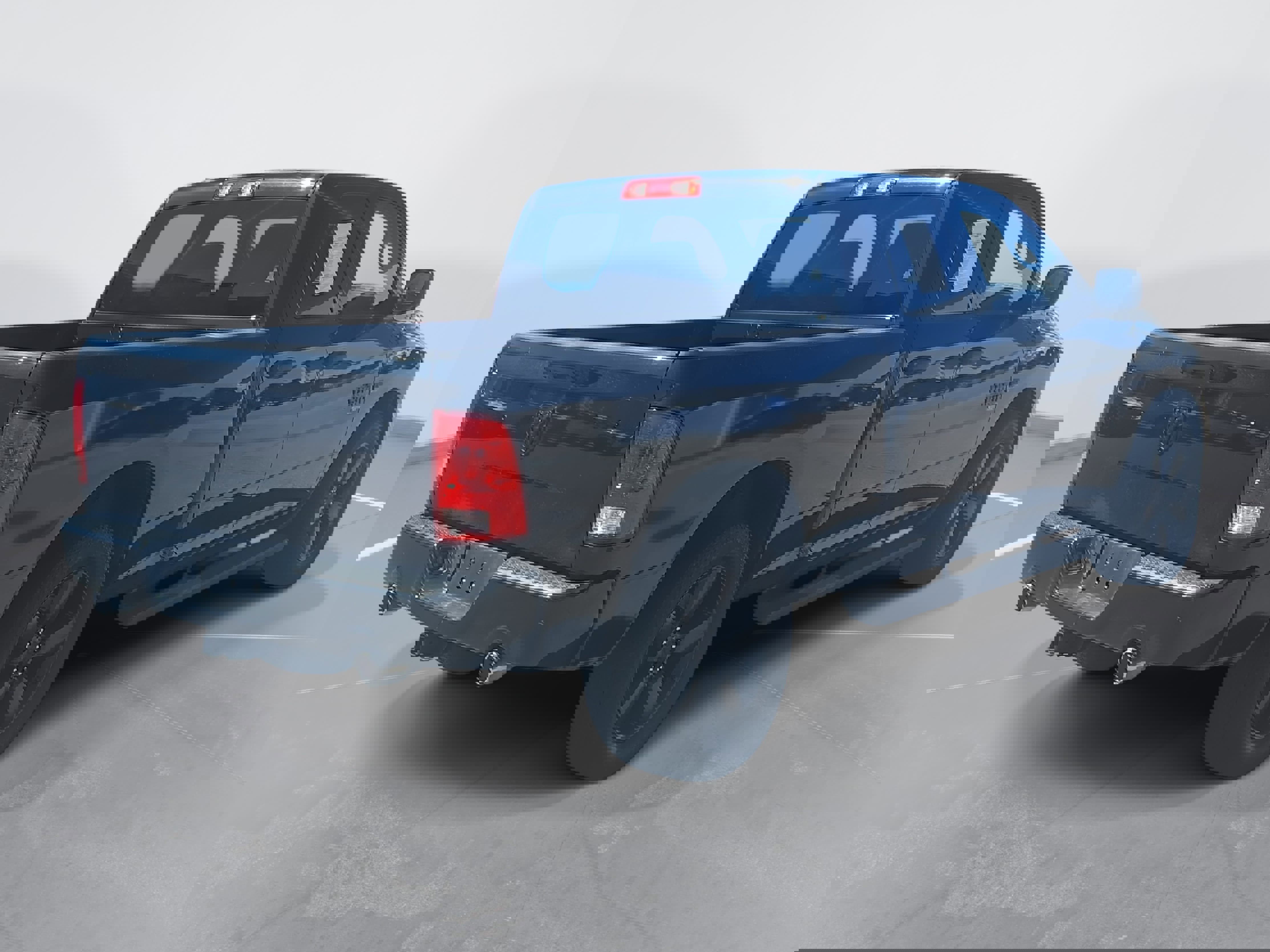 Used 2019 RAM 1500 Express w/ Express Value Package image 5