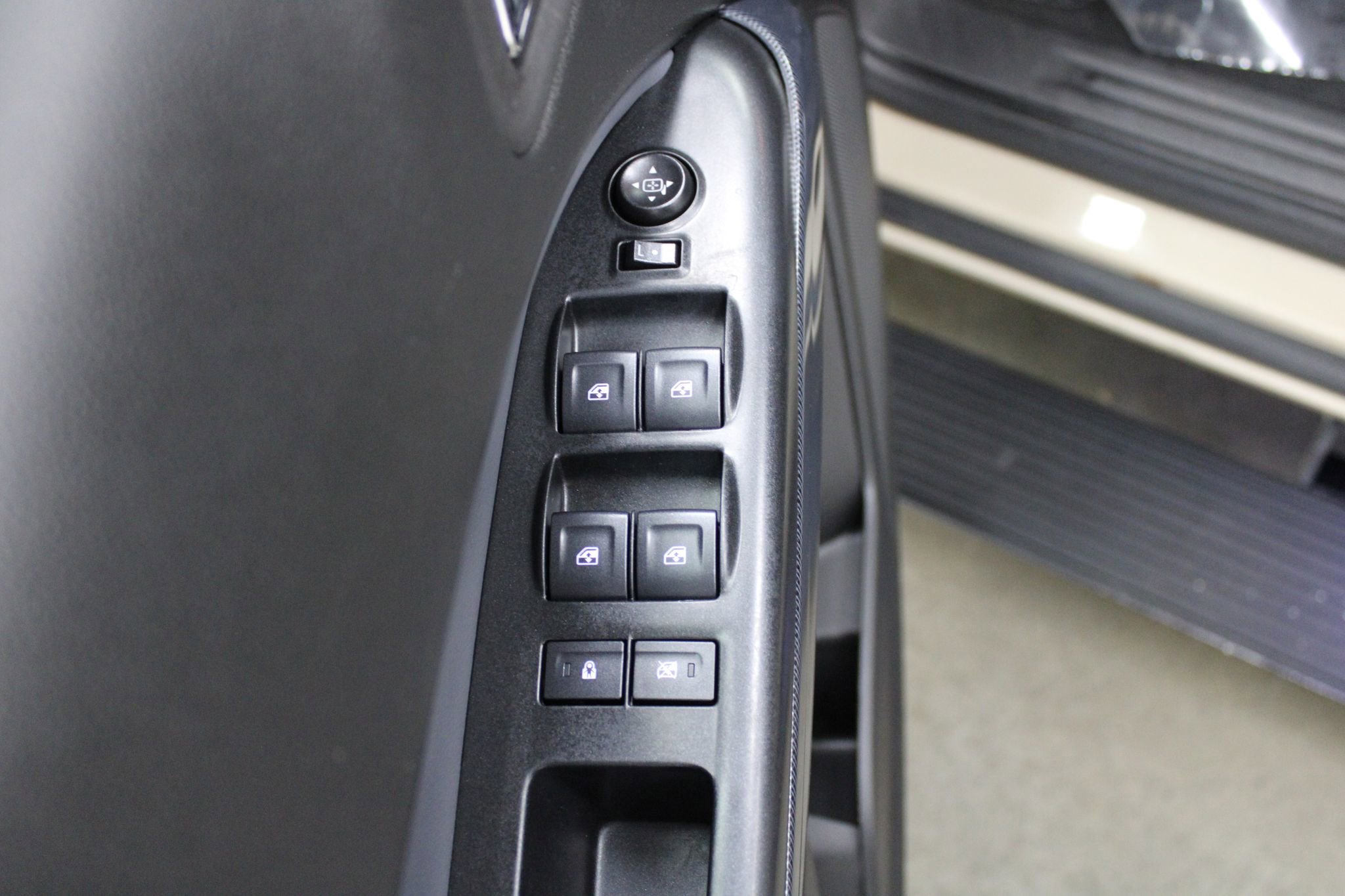 Used 2022 Chevrolet Colorado Z71 image 12