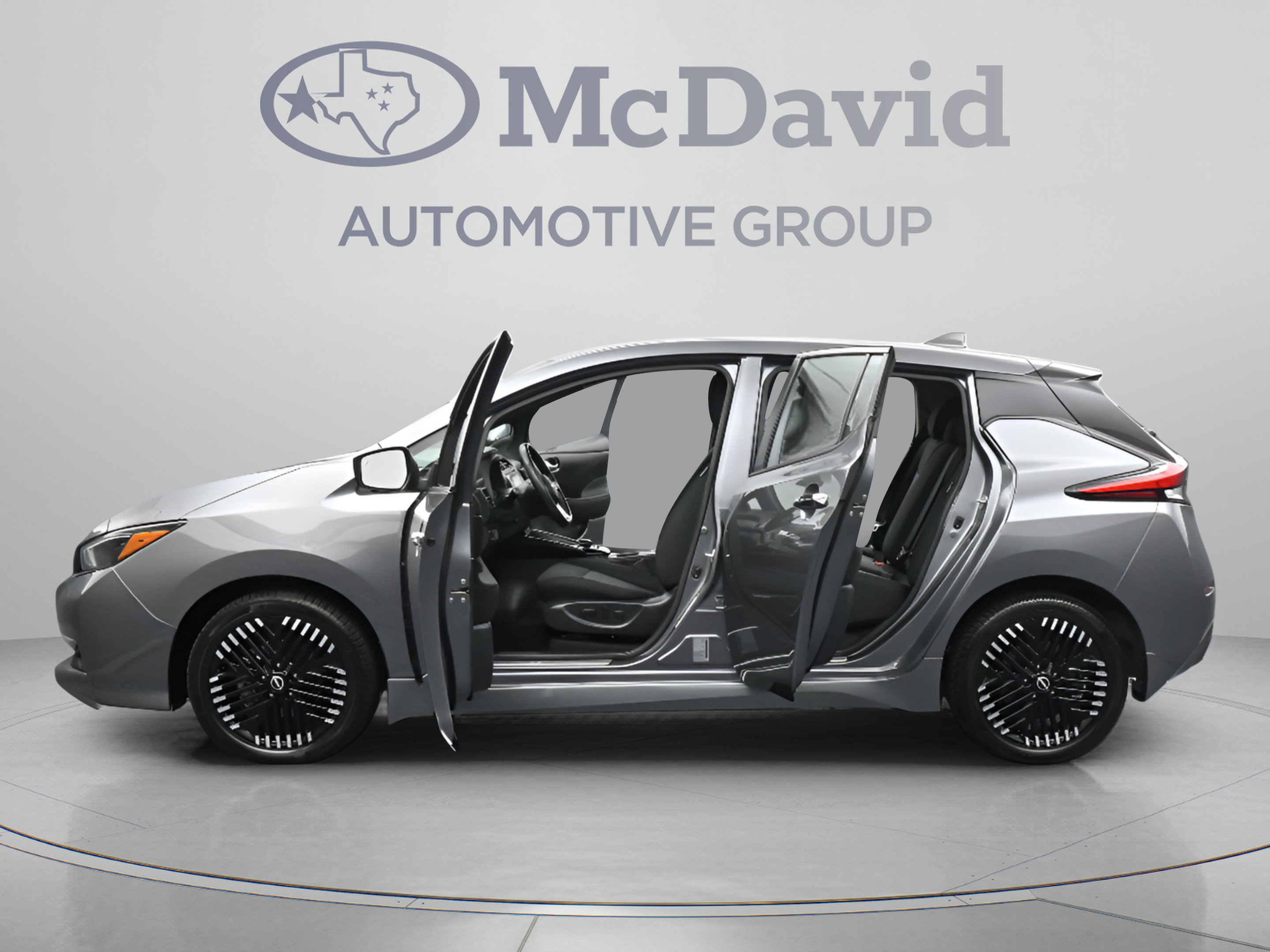 Used 2025 Nissan Leaf SV Plus FWD image 41