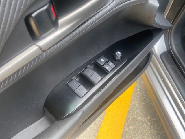 Used 2025 Toyota Camry SE w/ Multimedia Upgrade Package FWD image 14