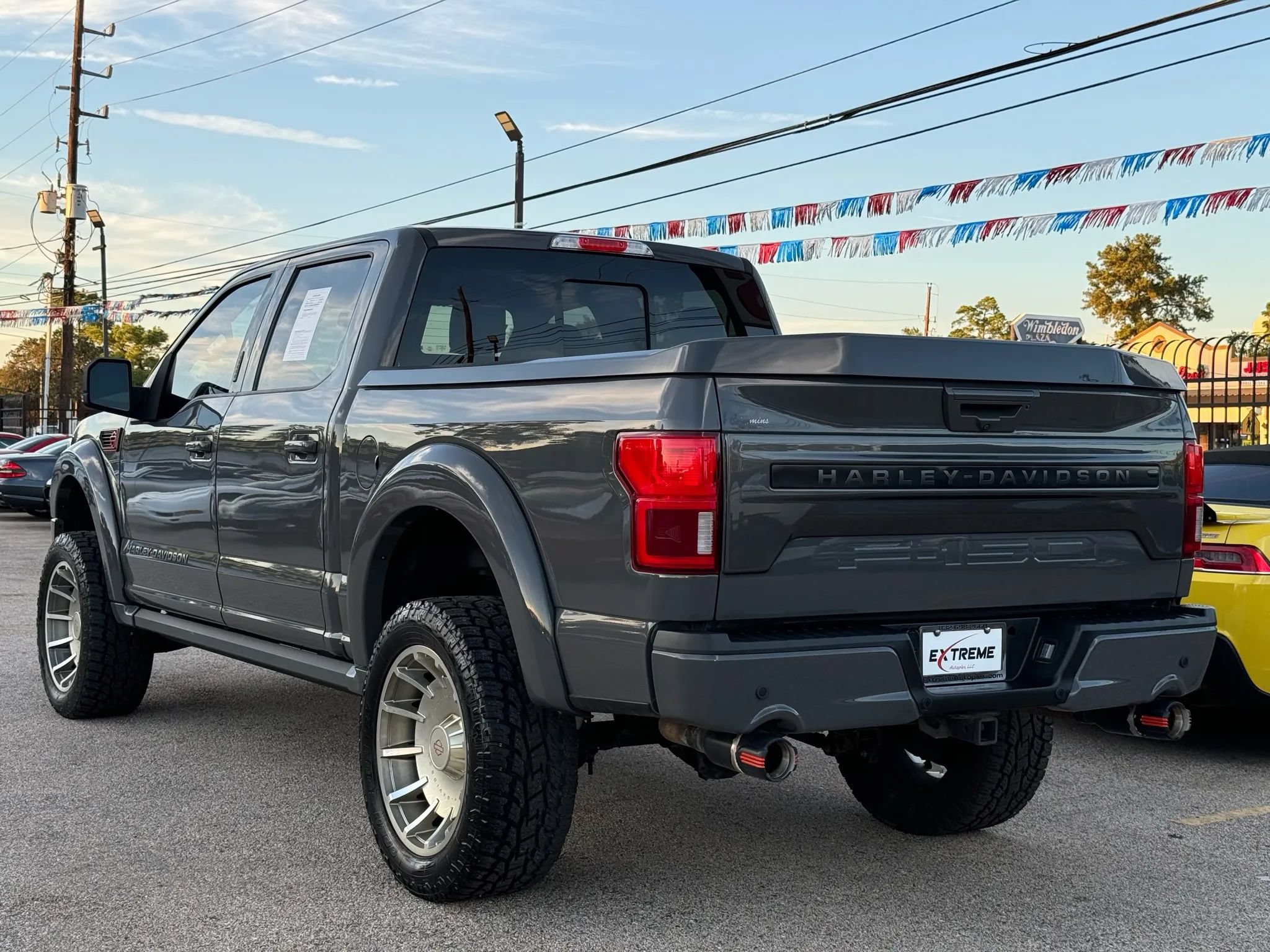 Used 2020 Ford F150 Lariat w/ Equipment Group 502A Luxury AWD/4WD image 6