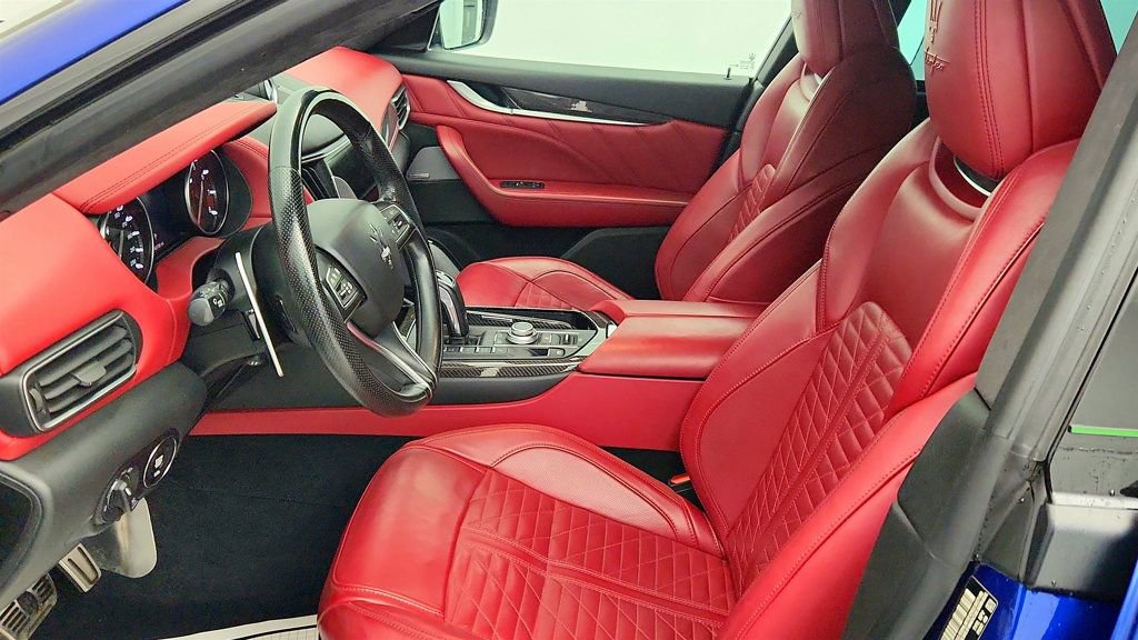 Used 2022 Maserati Levante Trofeo image 21