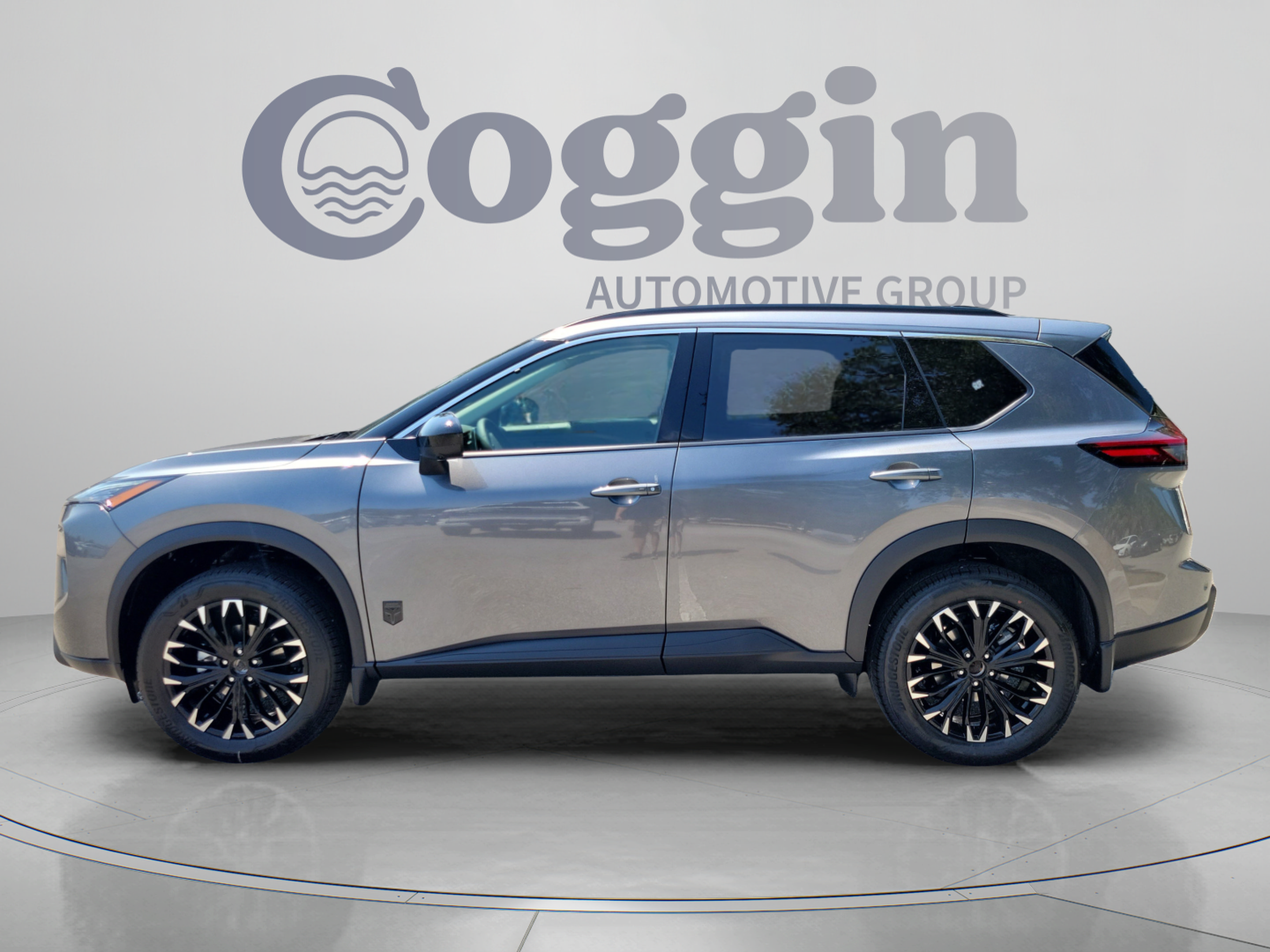 New 2026 Nissan Rogue Dark Armor FWD image 2