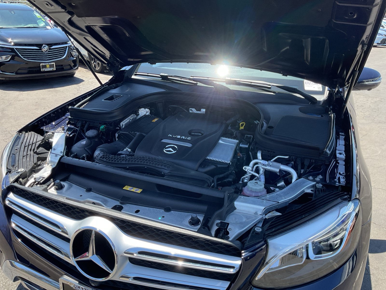 Used 2019 Mercedes-Benz GLC 350e 4MATIC image 23