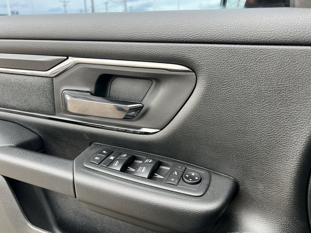 Used 2020 RAM 1500 Big Horn w/ Built-to-serve Edition AWD/4WD image 19