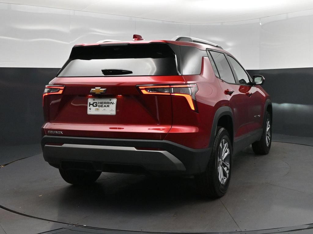 New 2026 Chevrolet Equinox LT w/ Convenience Package II FWD image 7
