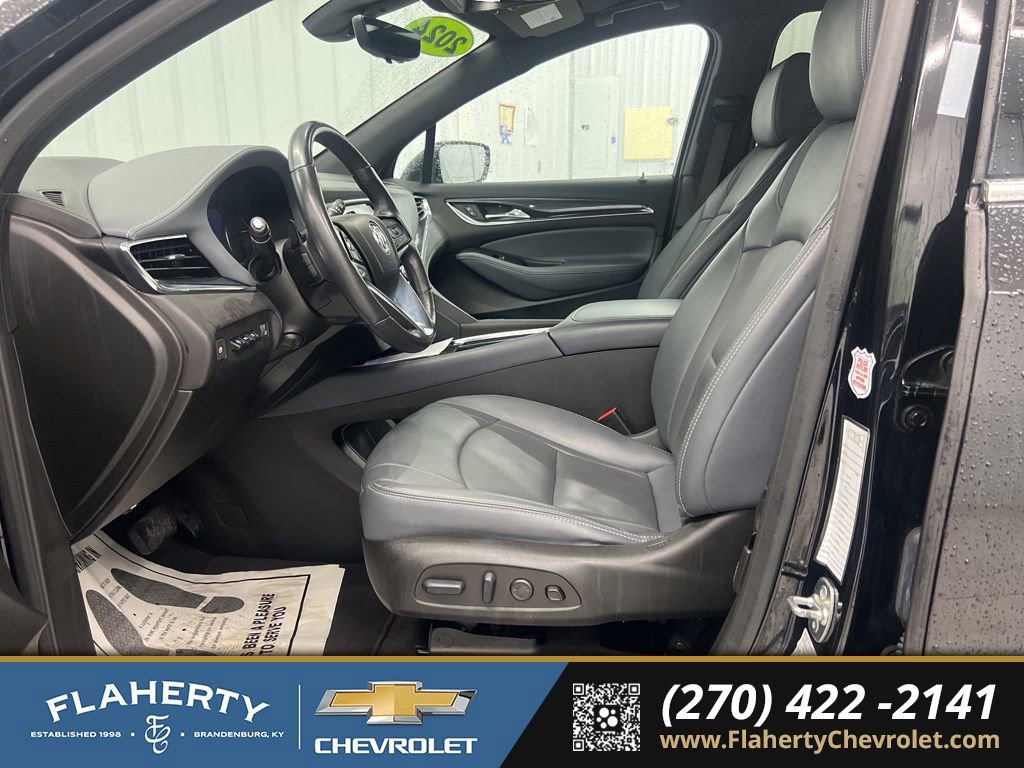 Used 2024 Buick Enclave Premium image 9