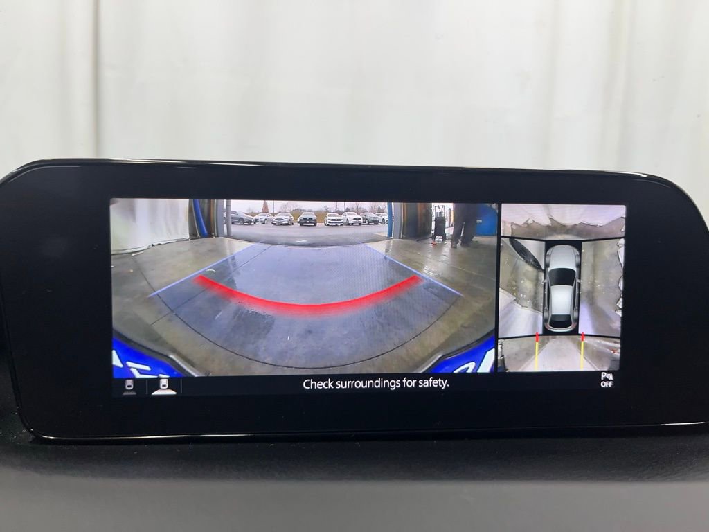 Used 2021 MAZDA MAZDA3 Hatchback w/Premium Plus Pkg image 18