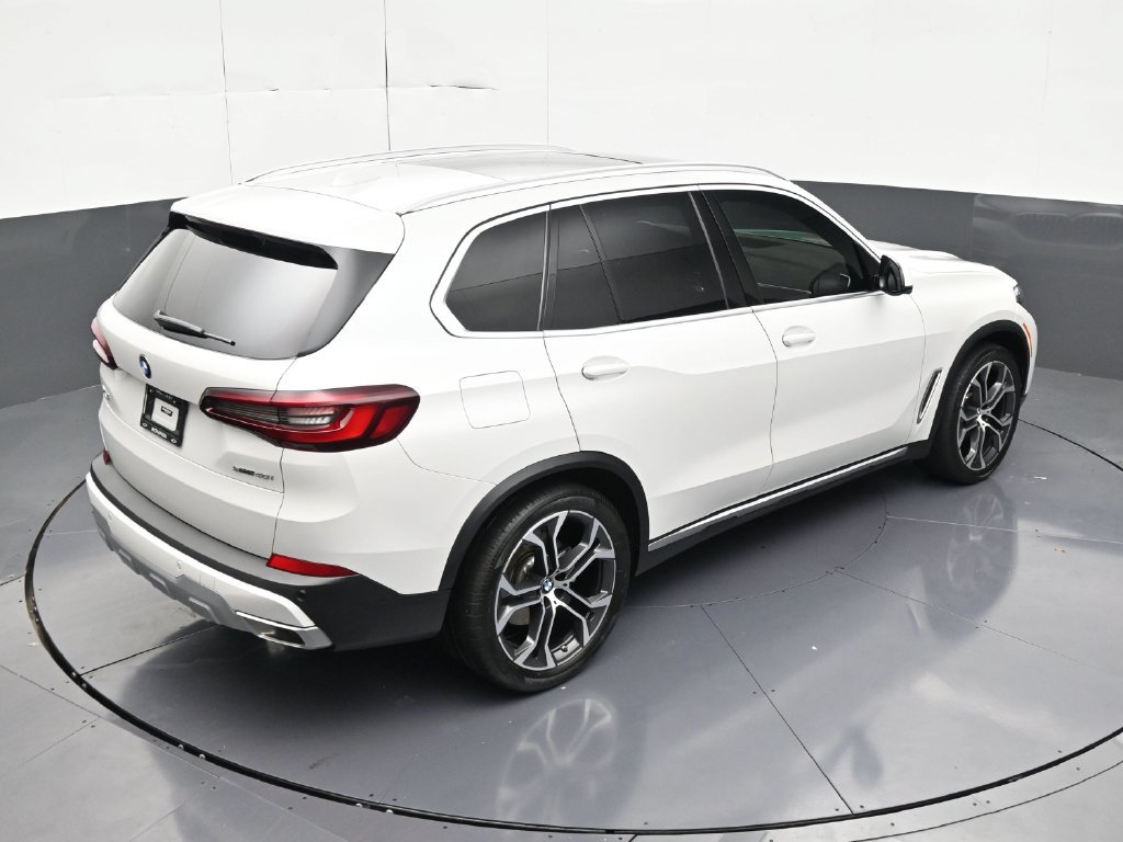 Used 2023 BMW X5 sDrive40i w/ Parking Assistance Package RWD image 19