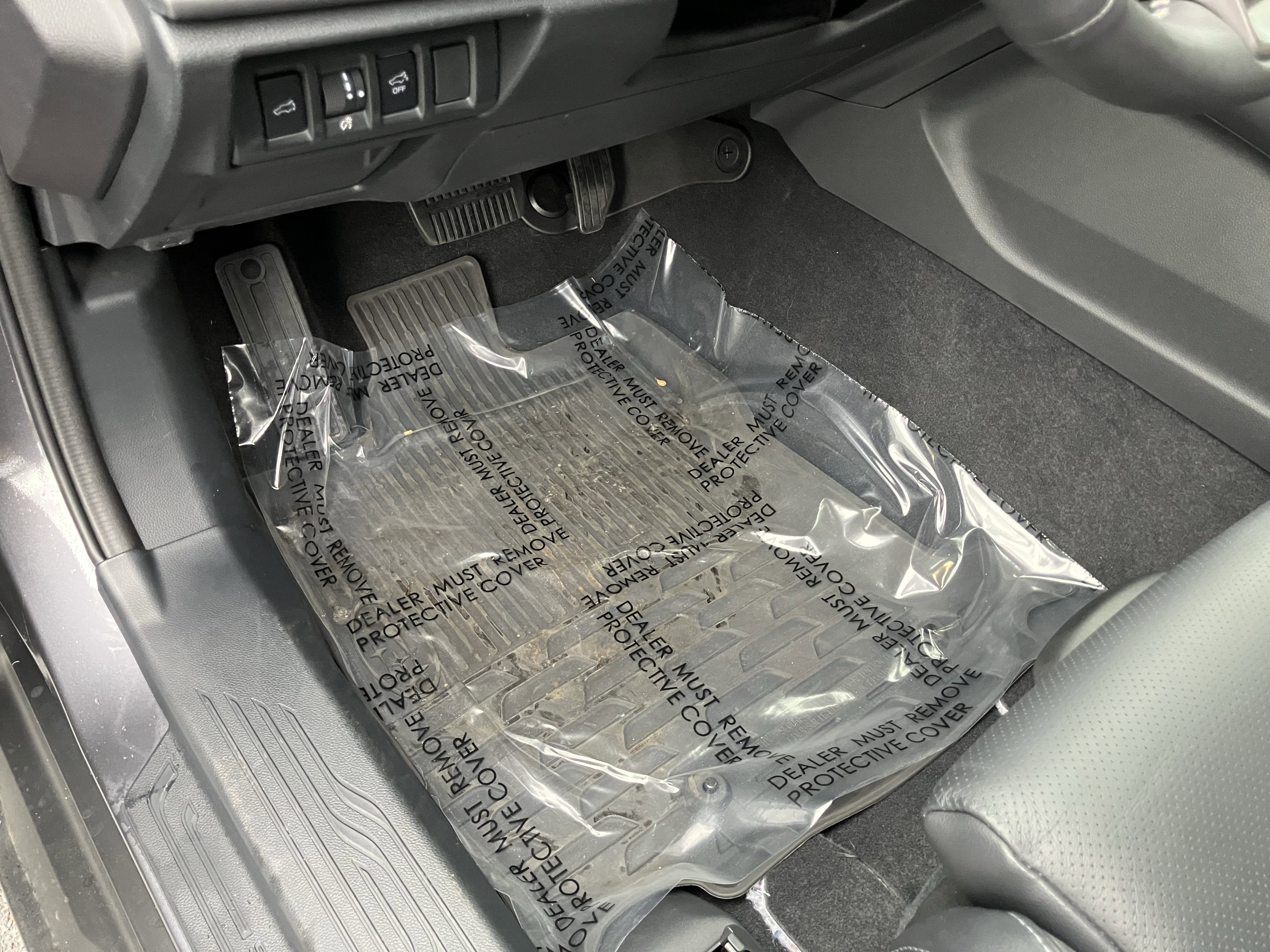 Used 2025 Subaru Outback Touring XT image 18