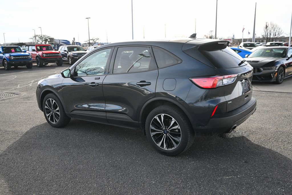 Certified 2022 Ford Escape SE w/ SE Sport Appearance Package AWD/4WD image 7