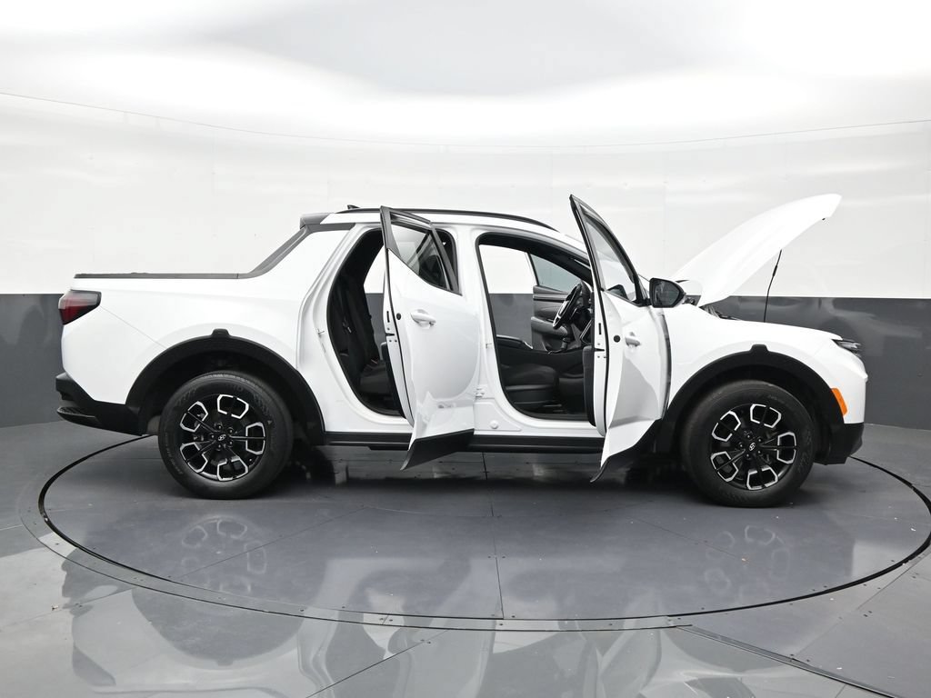 Used 2023 Hyundai Santa Cruz SEL Premium AWD/4WD image 30