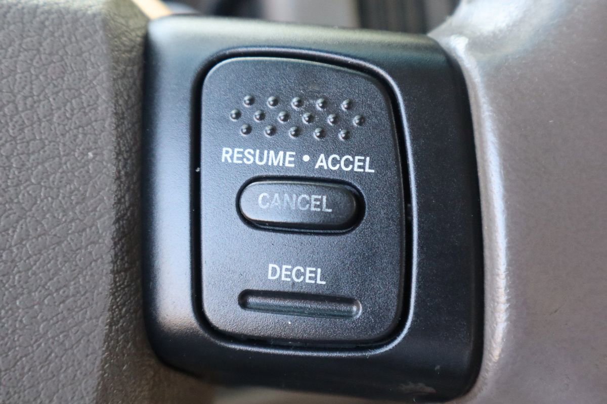 Used 2005 Dodge Ram 2500 Truck SLT AWD/4WD image 30