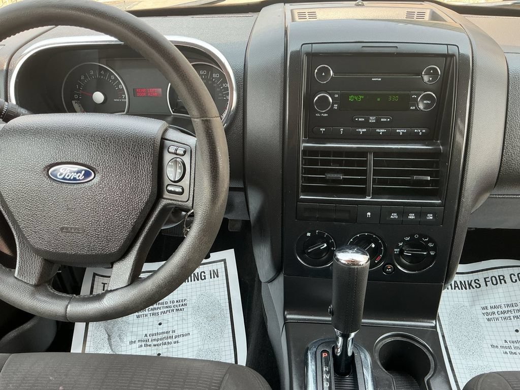 Used 2010 Ford Explorer XLT AWD/4WD image 16