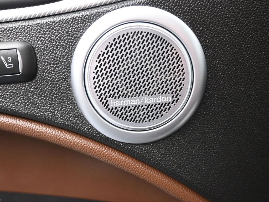 Used 2018 Alfa Romeo Stelvio Ti Sport image 12