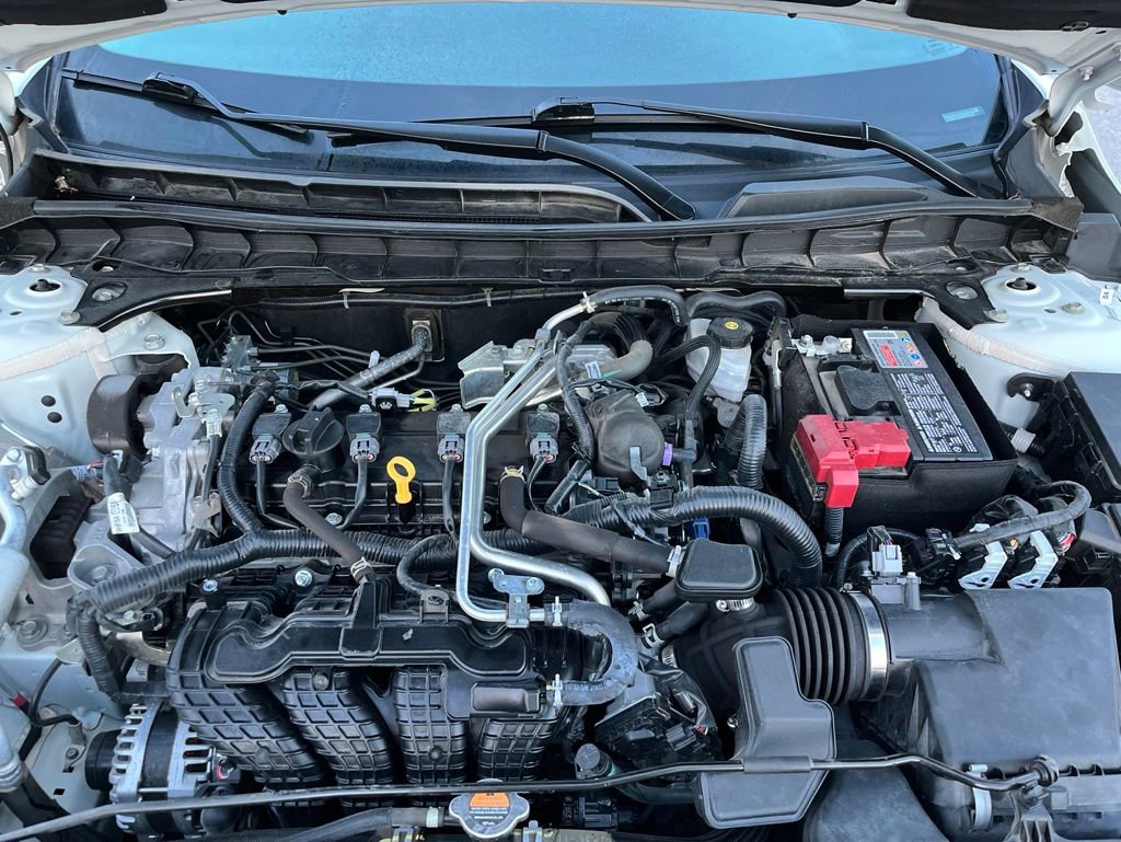 Used 2023 Nissan Altima 2.5 SR FWD image 13