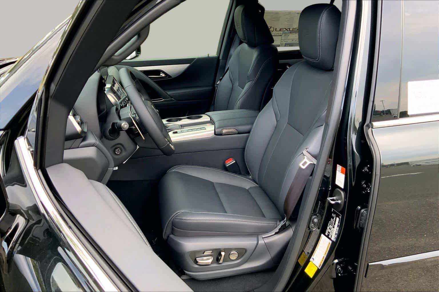 New 2026 Lexus LX 600 F Sport AWD/4WD image 9