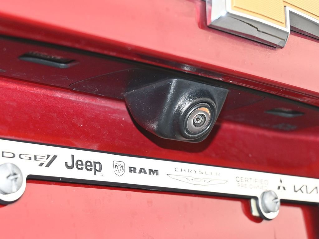 Used 2023 Chevrolet Blazer LT image 32