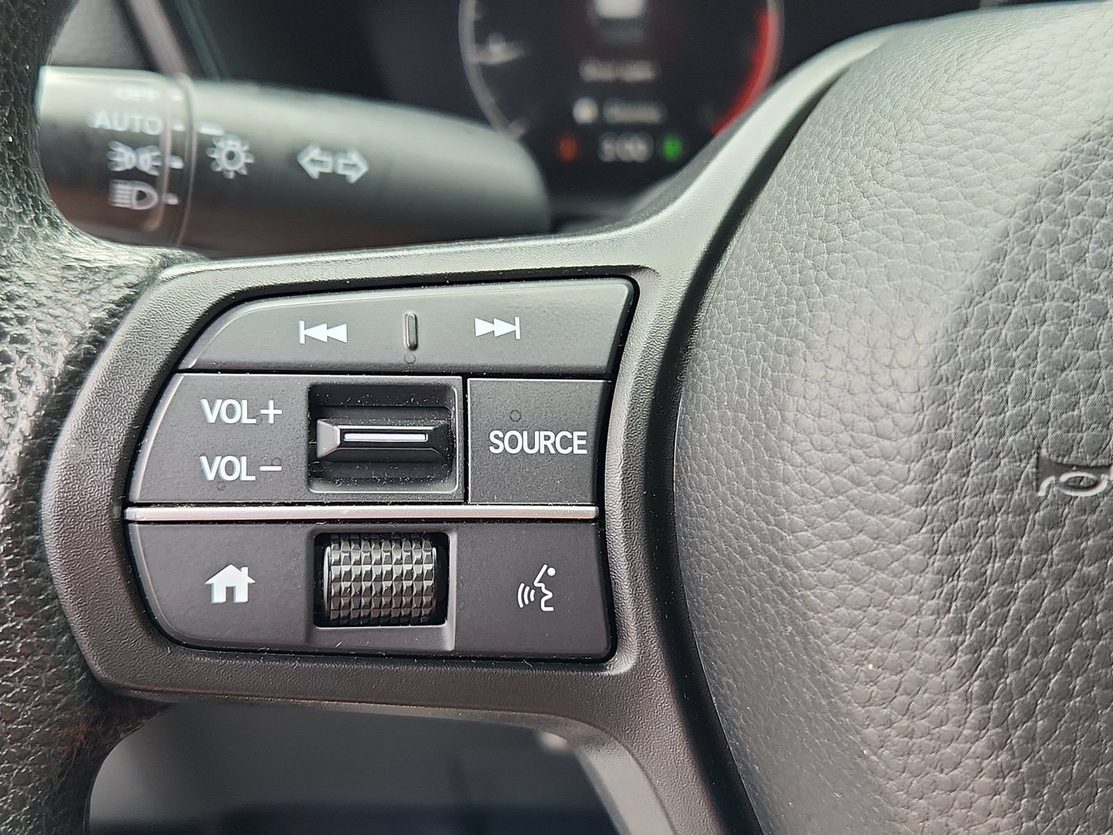 Used 2023 Honda CR-V EX image 18